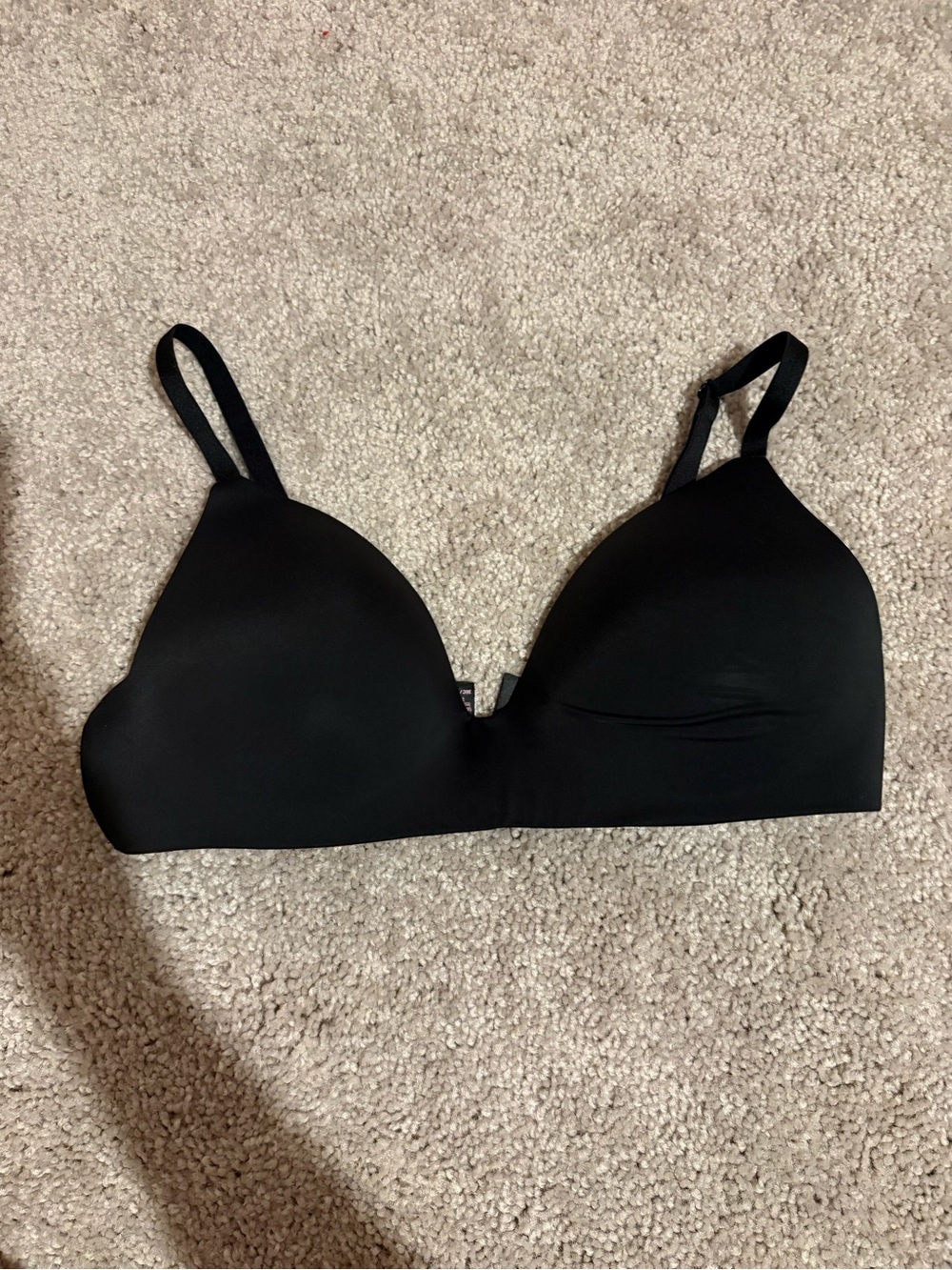 Victoria’s Secret Seamless Black Wireless T-Shirt Bra
